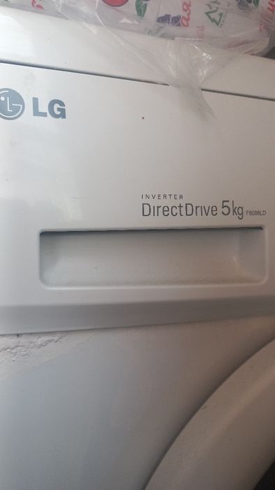 LG DIRECT DRIVE с гарантией 5kg