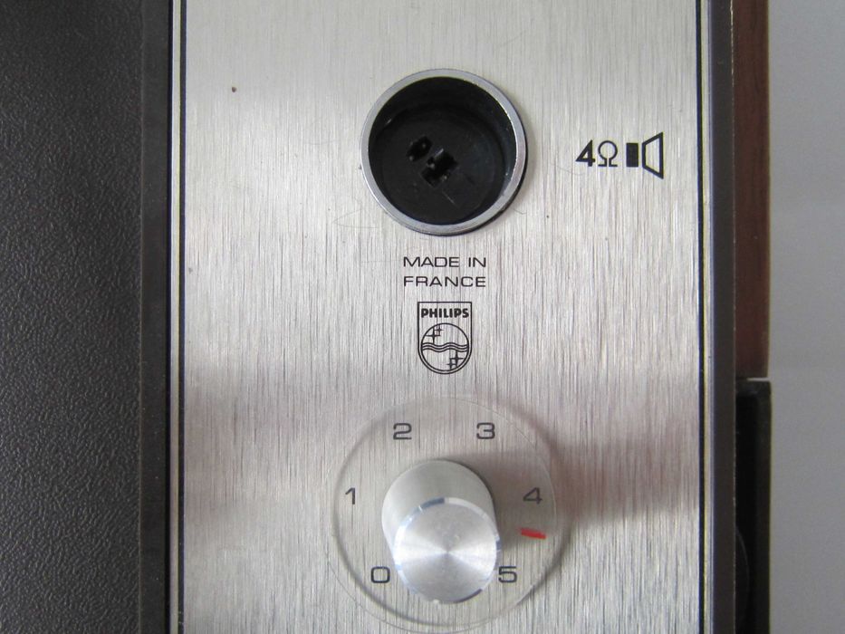 Грамофон -- Philips