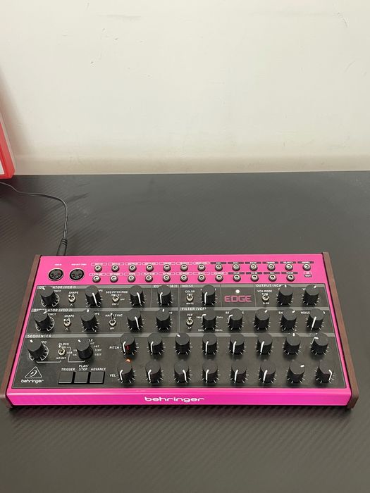 Behringer Edge + Crave + TD-3 / Аналогови синтезатори / Modular / Acid