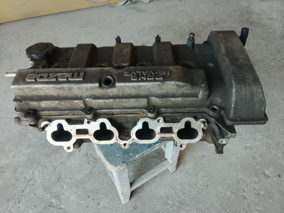Продам ГБЦ на Мазду 626 мотор FS