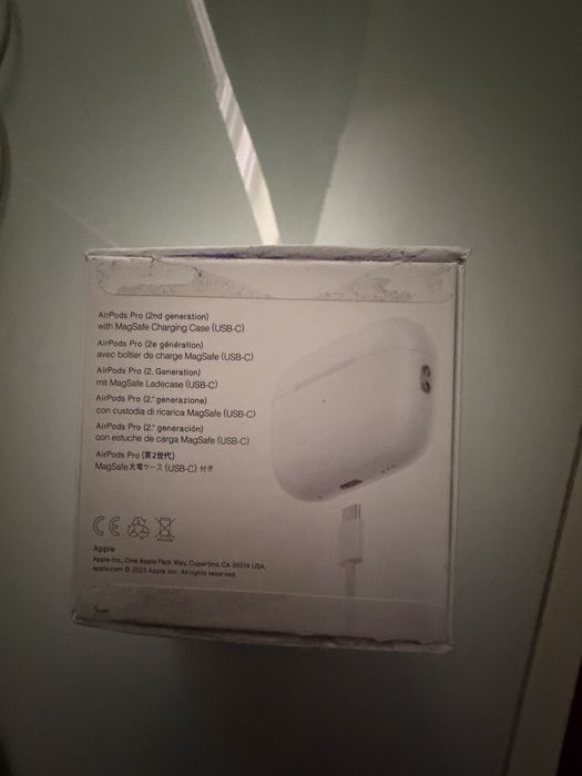 Airpods pro 2 dezigilate
