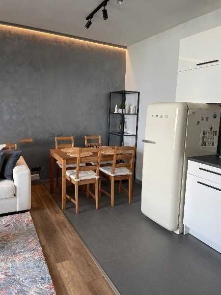 Продава се Двустаен апартамент в София, Изток - 74 кв.м за 2095 €/кв.м - Снимка #2