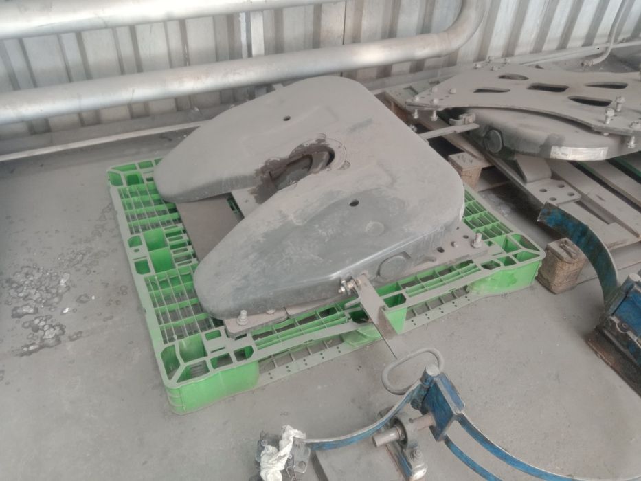 Продам седло на тягач