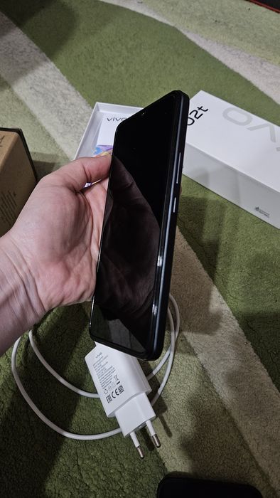 Продам телефон Vivo y02t