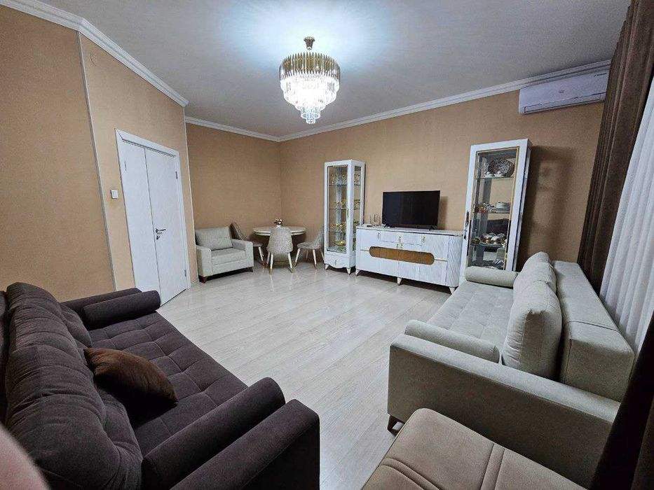 Продается квартира по улица Махтамкули в Новостройке 2/3/9