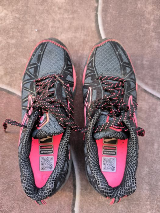 Дамски маратонки Brooks номер 39