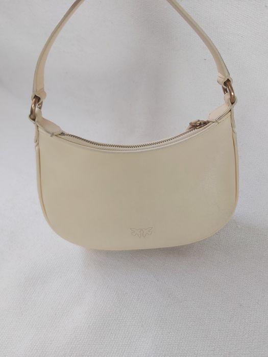 Празнично намаление Чанта Pinko, Пинко