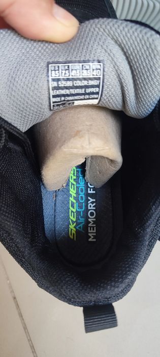 De vânzare Skechers noi