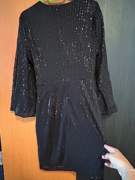 Rochie de seară……….