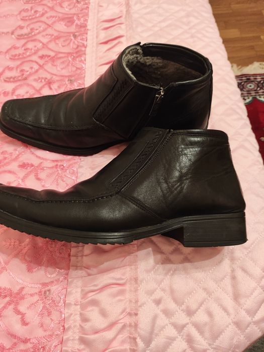 Продам ботинки мужские тёплые