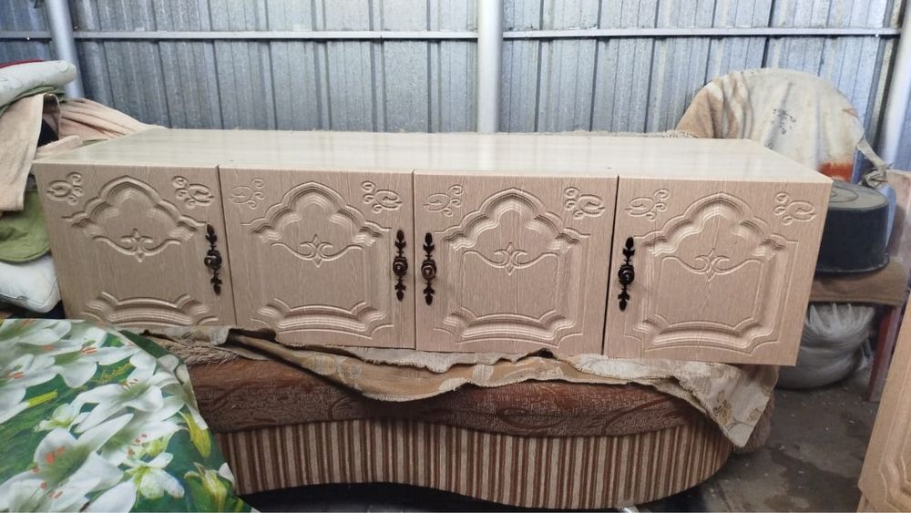 Шкаф с антресолью