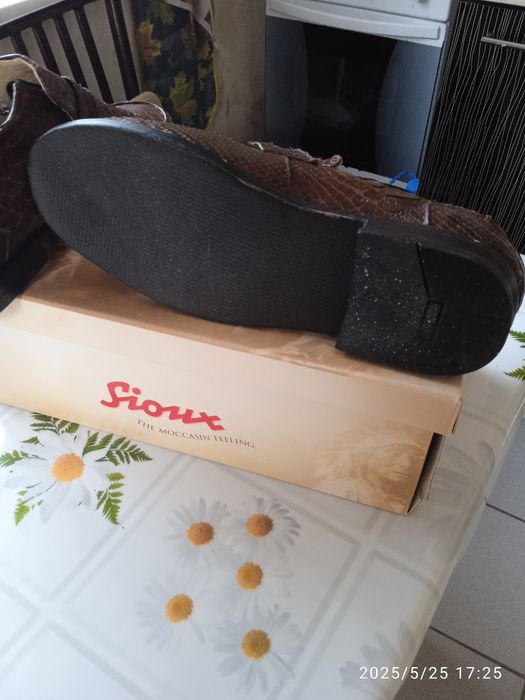 Туфли ручной работы.