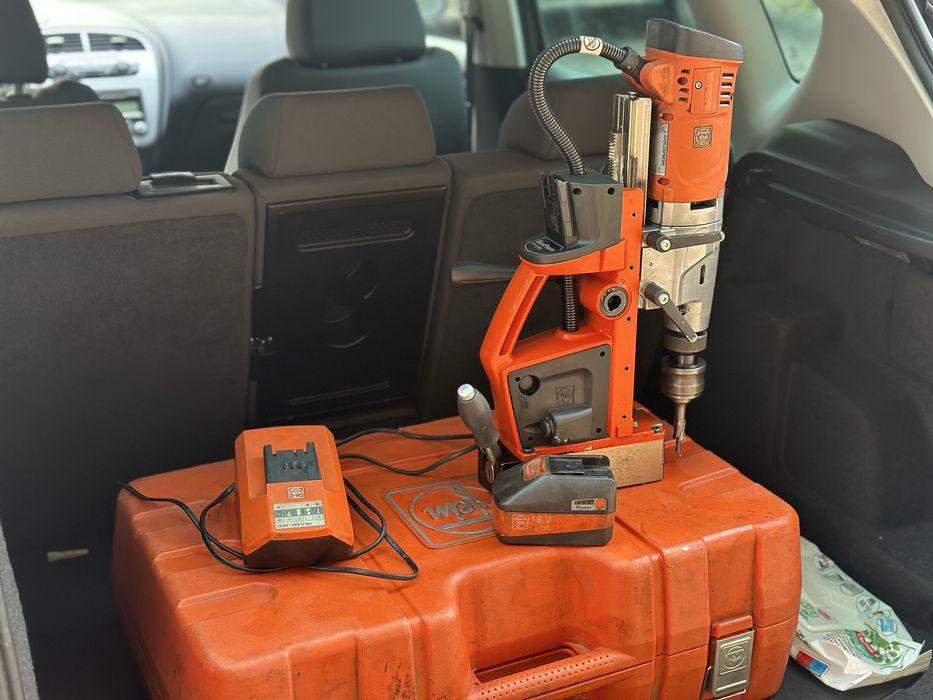 Fein AKBU 35 PMQW безжична магнитна бормашина