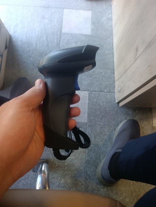 Pistolet prodaja