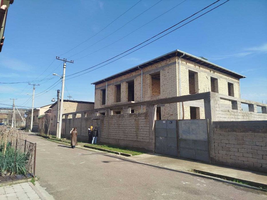 Участок (каробка). Яшнабод район, Олмос махалла, Дилнур 4 берк куча