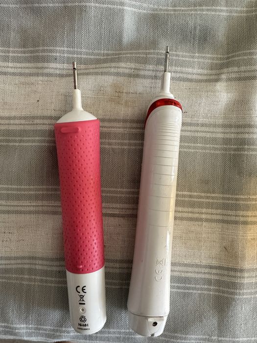 Четки за зъби Oral-B