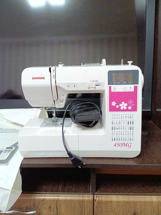 Швейная машинка Janome 450MG