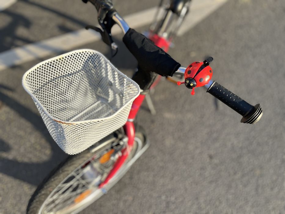 Bicicleta copii 5-12 ani, deosebita, Zundapp Germania roata 20 inchi, 3 viteze in butuc , dinam integrat cu lumini fata/spate, PRET FIX