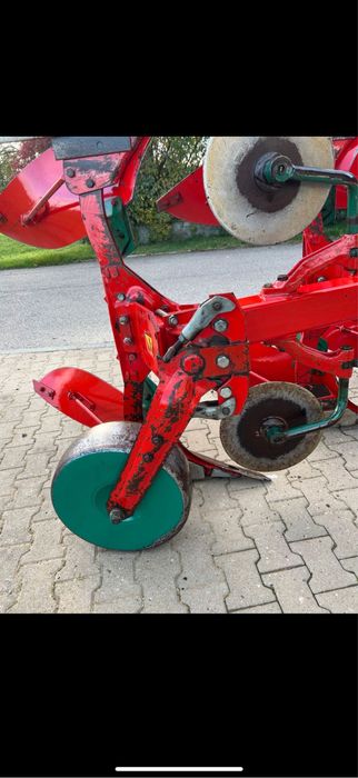 Plug Kverneland 3 trupite