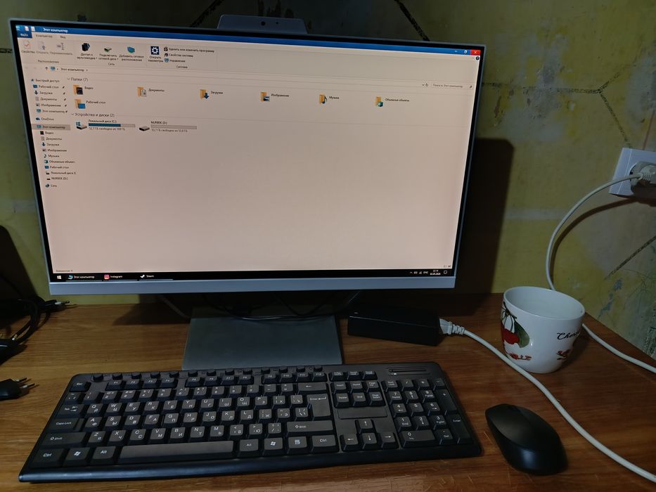 Monoblok kompyuter sotiladi
CPU: G4400T (i3 darajasida)
RAM: 8GB
SSD:
