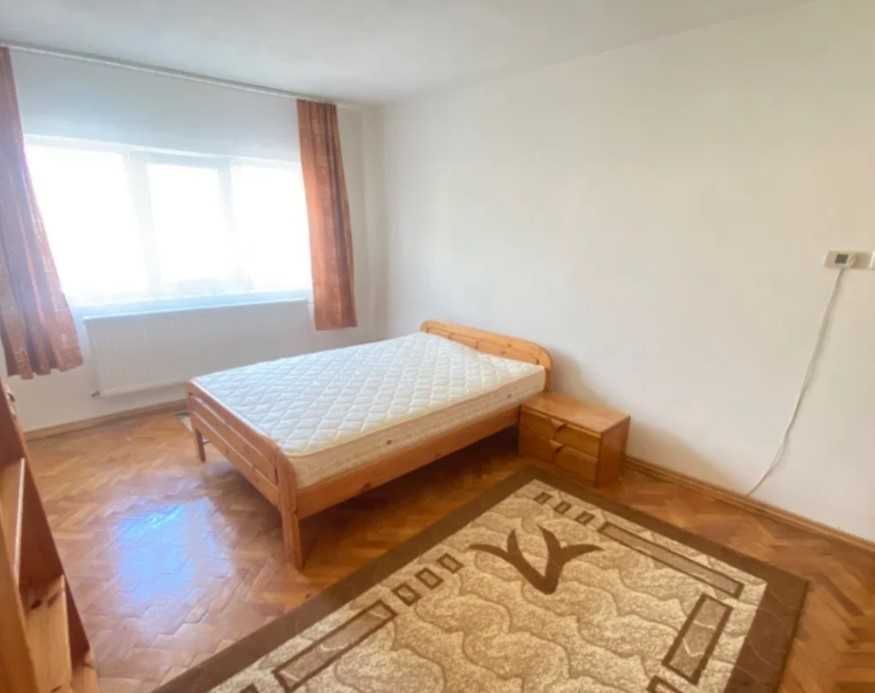 Дава се под наем Тристаен апартамент в Пловдив, Център - 79 кв.м за 234.6 € - Снимка #2