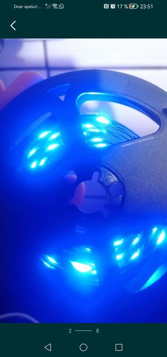 Banda led RGB 5m,cu control pe fir, nou în cutie