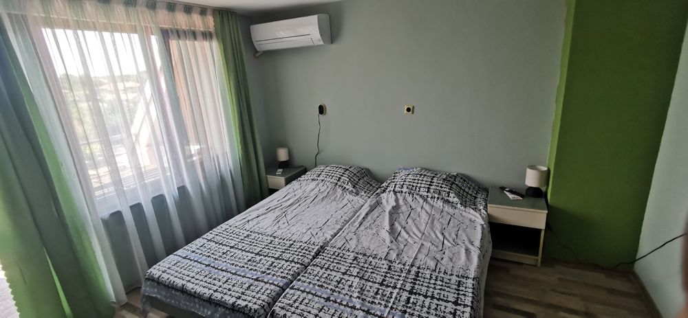 Дава се под наем Етаж от къща в с. Дуранкулак, Област Добрич - 120 кв.м за 51 € - Снимка #3