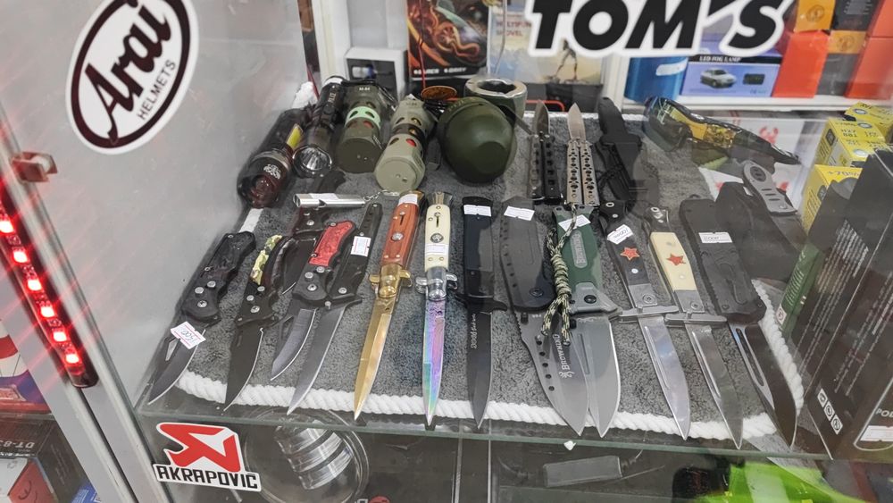 Зажигалка газовая