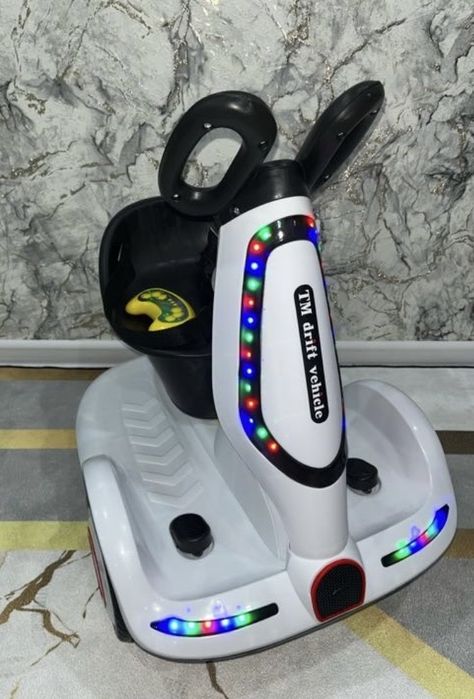 Детская электромашинка