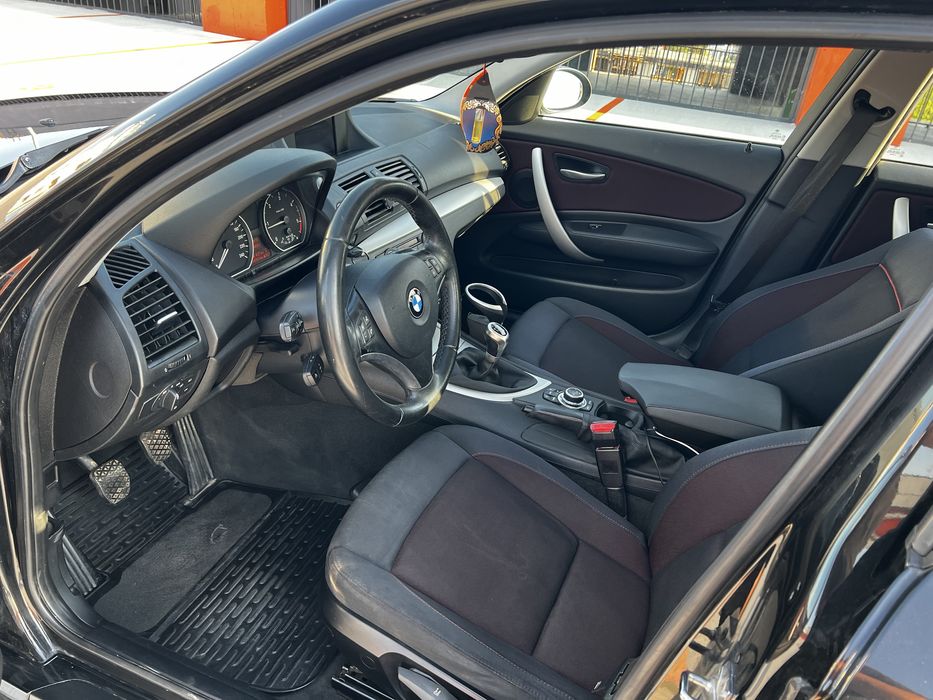 BMW 118d Facelift - Navigatie/Bi-Xenon/Euro 5