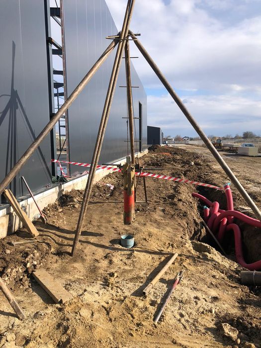 Foraje puțuri apa denisipări pilonii de sustinere