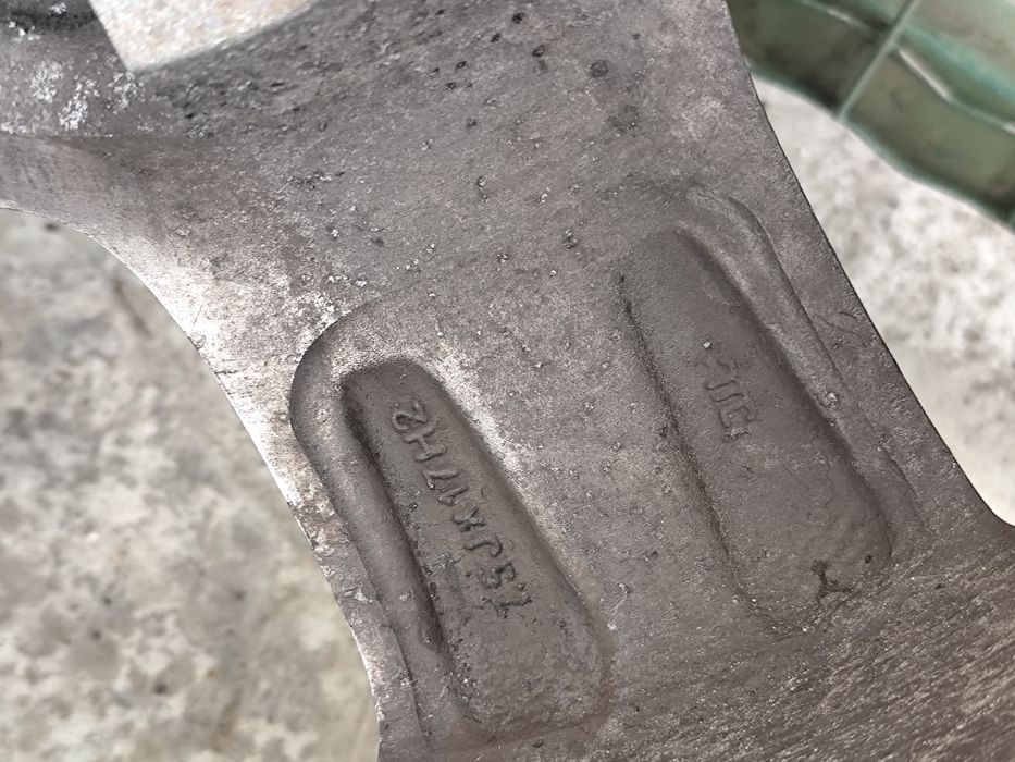 Продавам джанти с гуми 17 ки