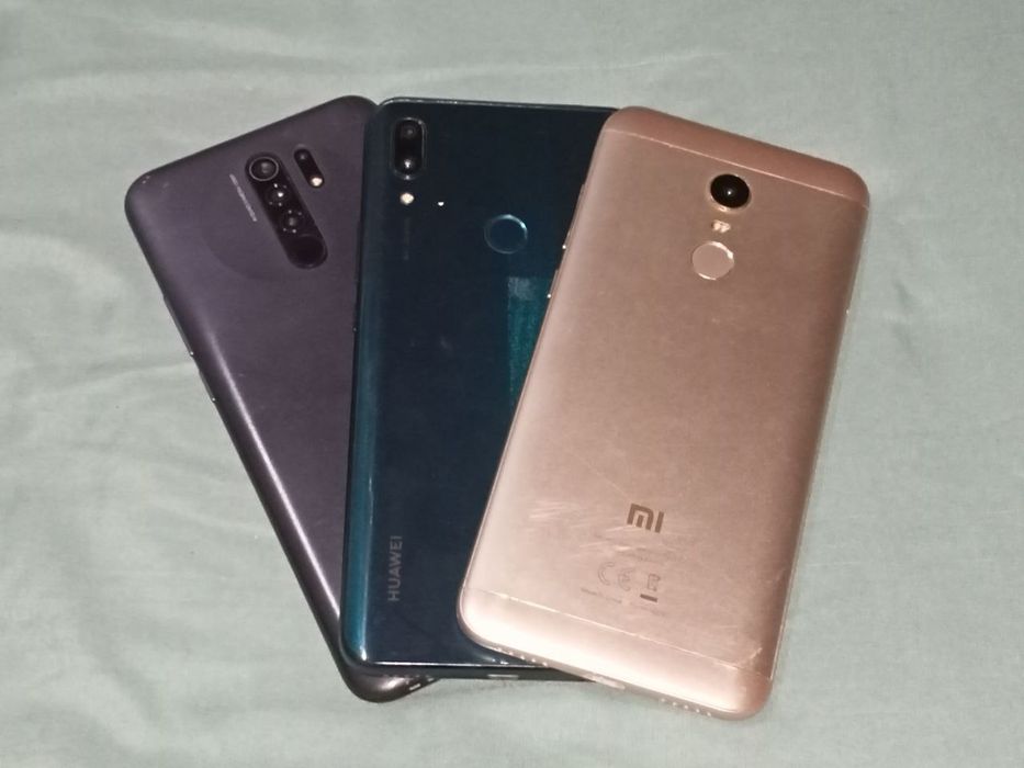 Обменяю телефоны на запчасти