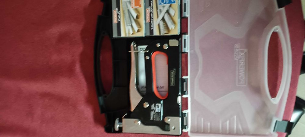 Чисто нов Ръчен такер Parkside