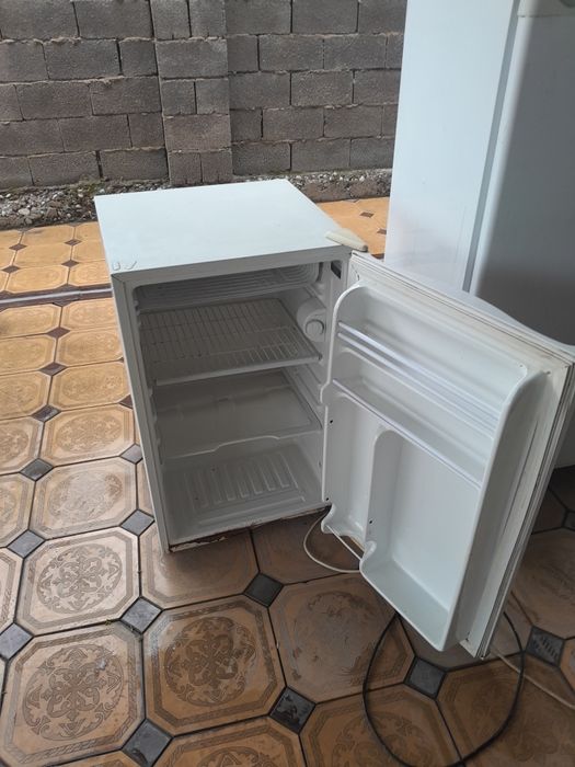 Холодильник с доставкой