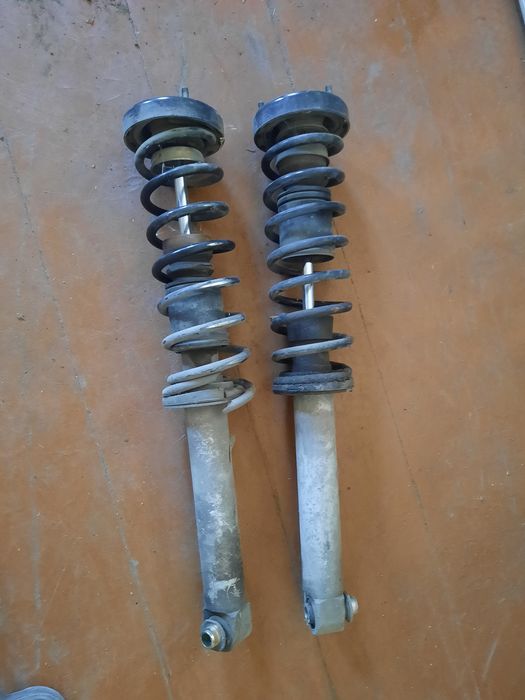 Продам запчасти бмв е 39