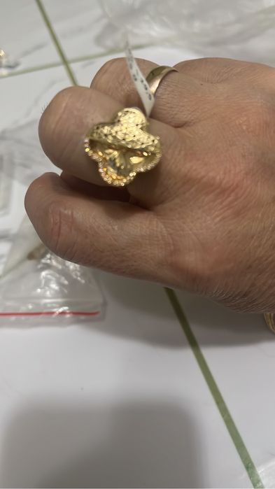 золотые украшения