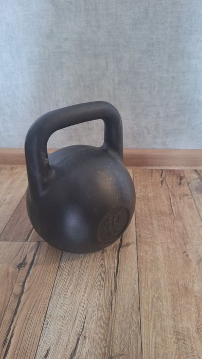 Гири и гантели, все для спорта