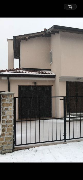 Автоматична гаражна врата от термо панел