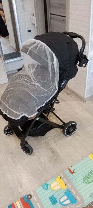 Продам коляску 13000т