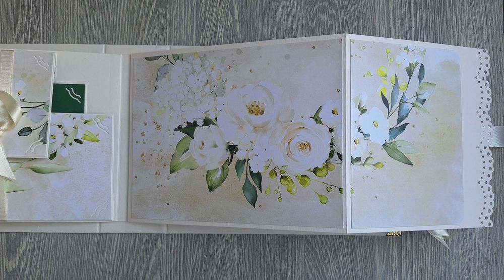 Сватбен албум в бяло, зелено и ванилия, ръчна изработка /24.17