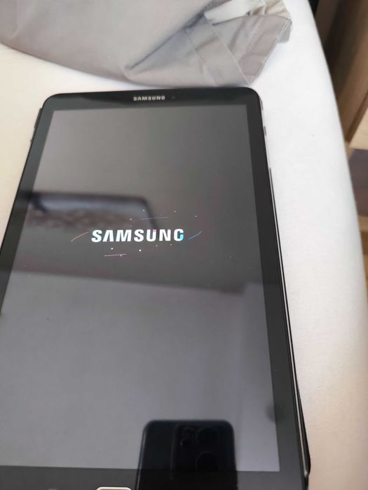 Samsung Galaxy Tab E 9.6 SM-T561 4G LTE