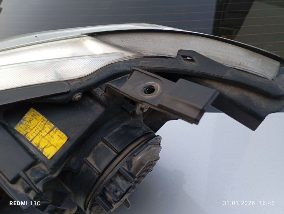 Правая фара Камри 50 Европа