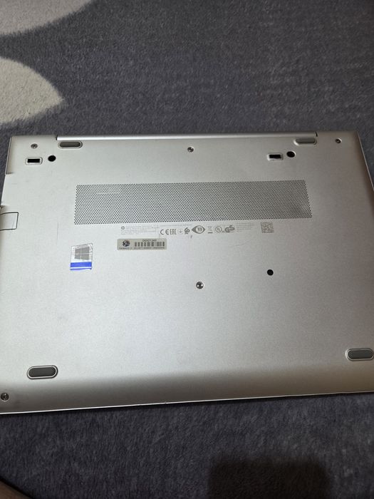 Hp HSN-113C-4 i5 gen 8