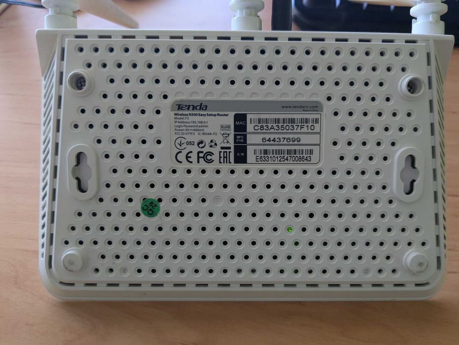 Router Tenda wireless N300