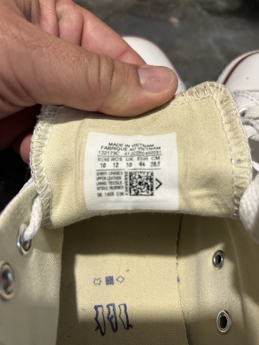 Vind Tenesi Converse!