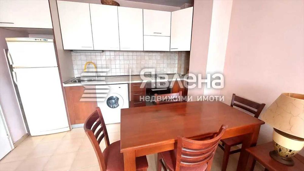 Дава се под наем Двустаен апартамент в София, Център - 60 кв.м за 498.27 € - Снимка #2