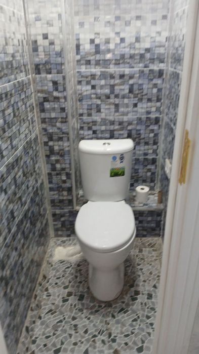 2 х комнатную квартиру. 1/2. Не торец .балкон 2*6. Новый евро ремонт