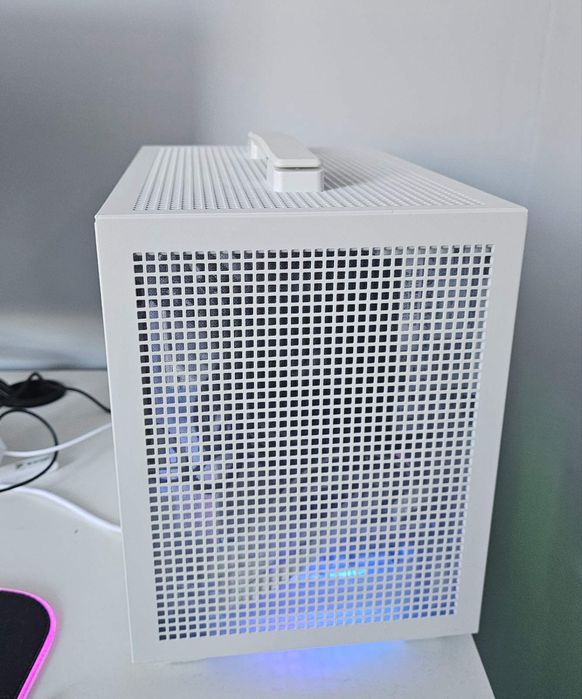 Геймърски компютър 7800x3d, 64GB Ram ddr5 6000, 9070XT 16gb, 3tb SSD