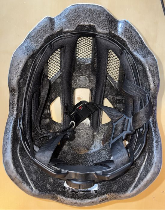 Casca bicicleta copii Cube Fink XXS 44-49 cm usoara stare foarte buna